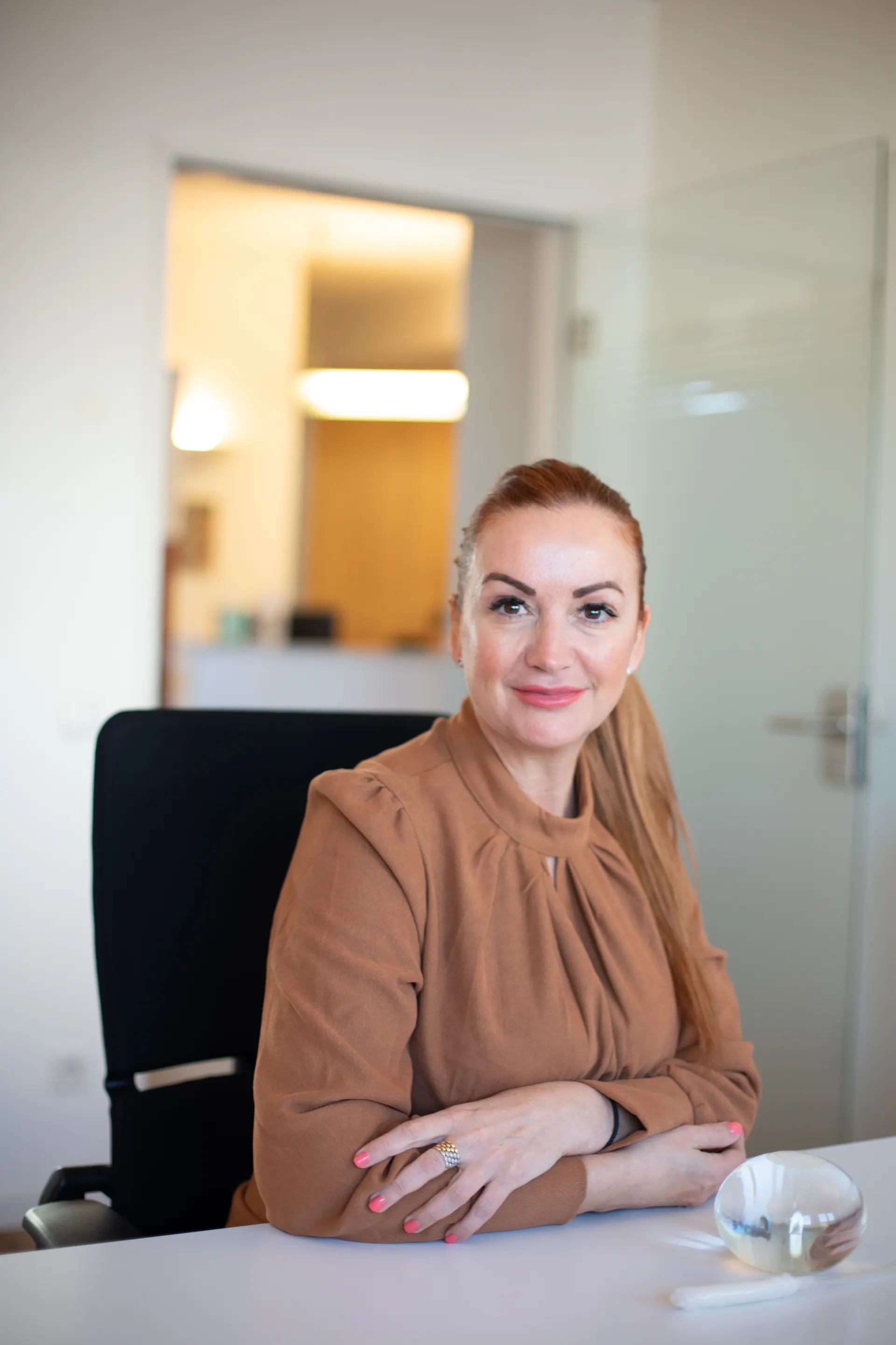 Conseillère de Weight Doctors® à son bureau